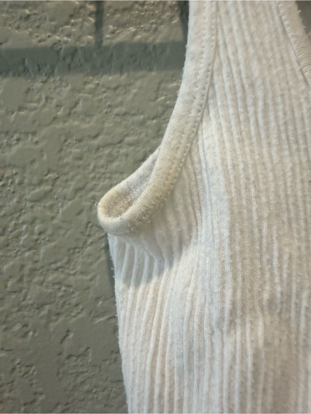 White Ribbed Crop Tank Top - Picture 4 of 4